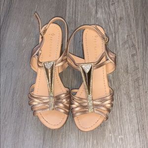 Fancy Rose Gold diamond finished wedge